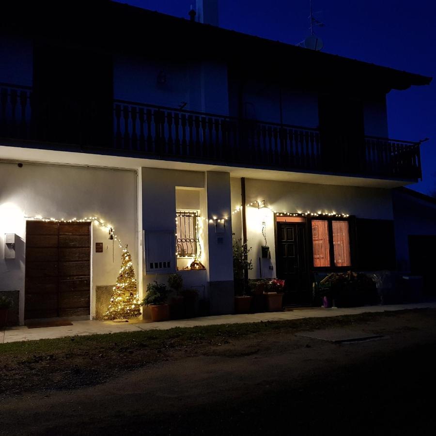 Il Casolare Del Medio Olona Bed & Breakfast Fagnano Olona Екстериор снимка