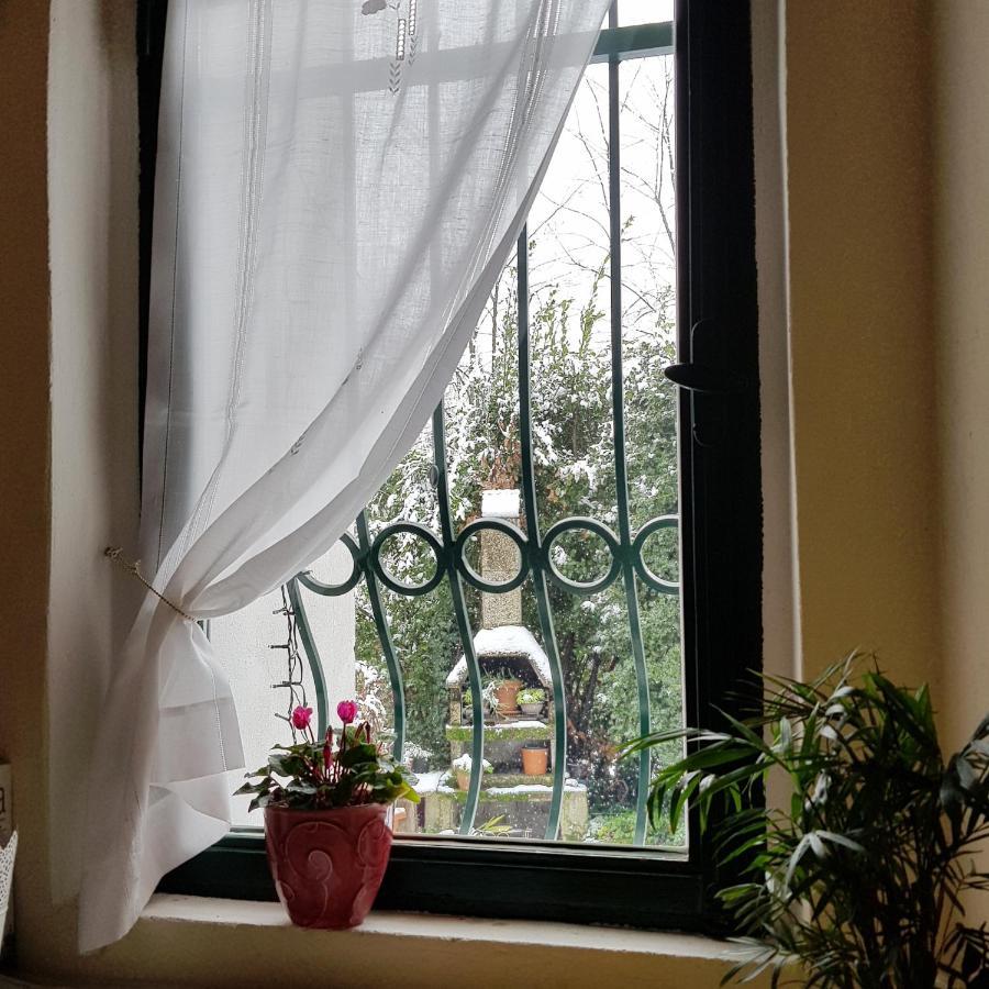 Il Casolare Del Medio Olona Bed & Breakfast Fagnano Olona Екстериор снимка