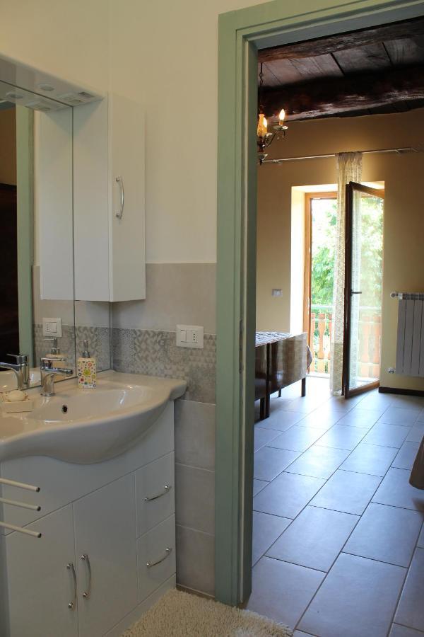 Il Casolare Del Medio Olona Bed & Breakfast Fagnano Olona Екстериор снимка