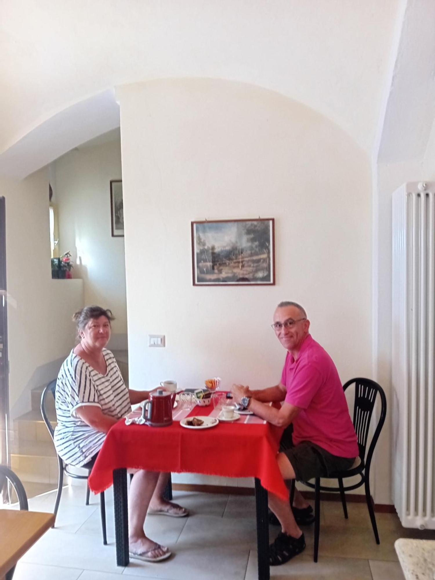 Il Casolare Del Medio Olona Bed & Breakfast Fagnano Olona Екстериор снимка